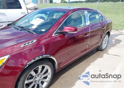 2015 Buick Lacrosse Premium I из США, поврежденный, VIN 1G4GD5G36FF123352